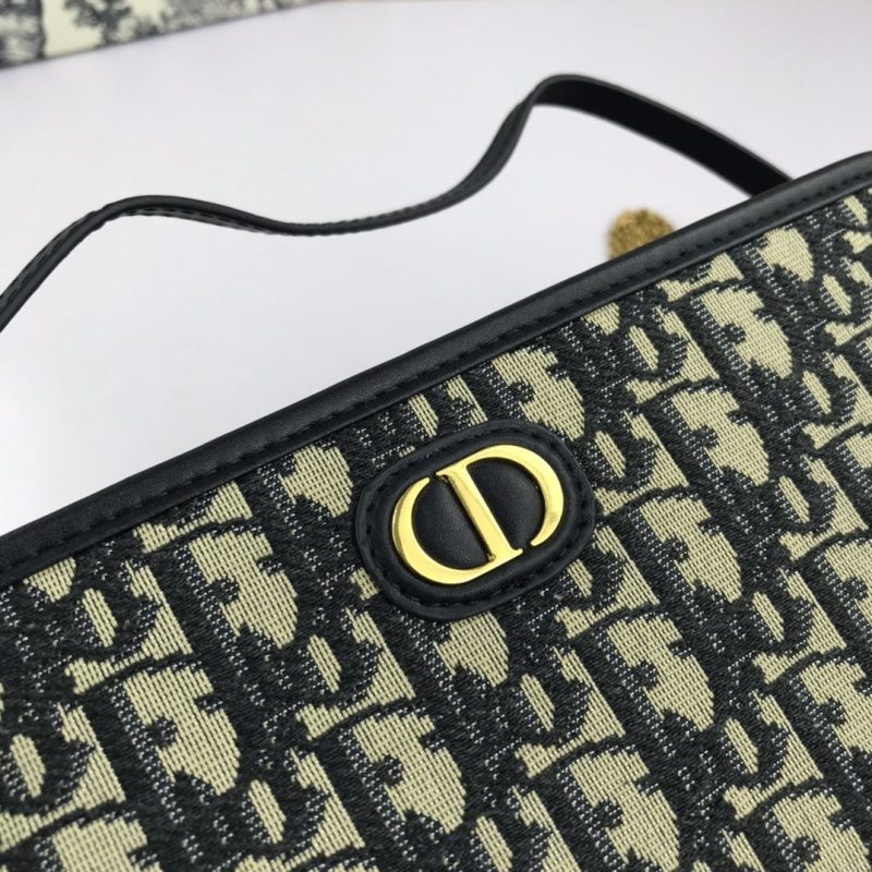 LW - Luxury Handbags DIR 103 - Image 2