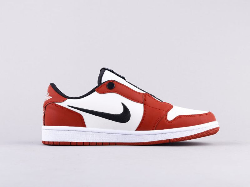 LW - AJ1 Chicago Reflection - Image 3