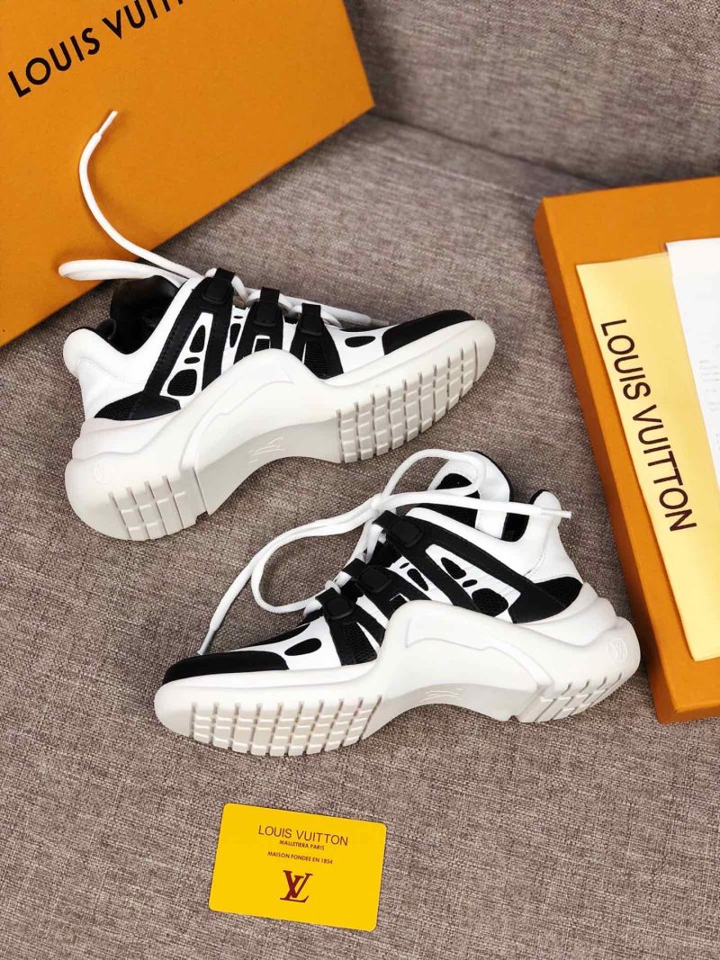 LW - LUV Archlight Black White Sneaker - Image 8