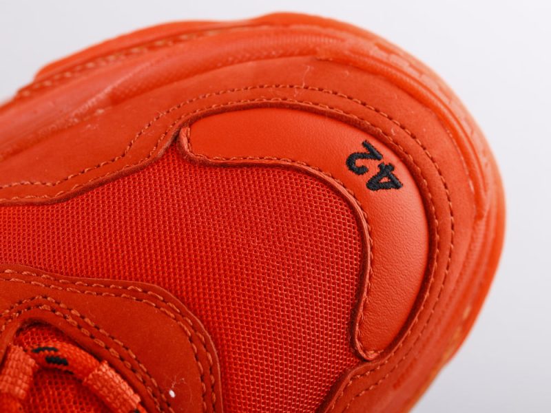 LW - Bla 19SS Air Red Sneaker - Image 2