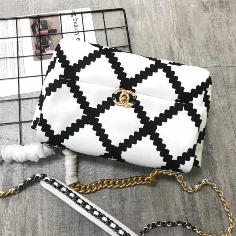 LW - Luxury Handbags CHL 230 - Image 3