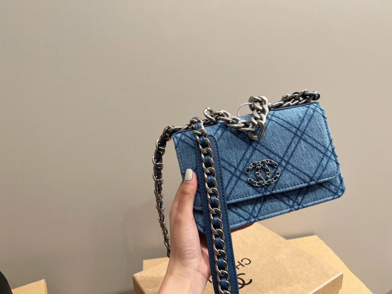 LW - Luxury CHL 475 - Image 8