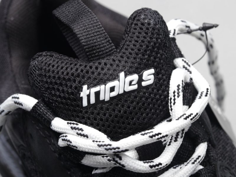 LW - Bla Triple S Air Cushion Black Sneaker - Image 7