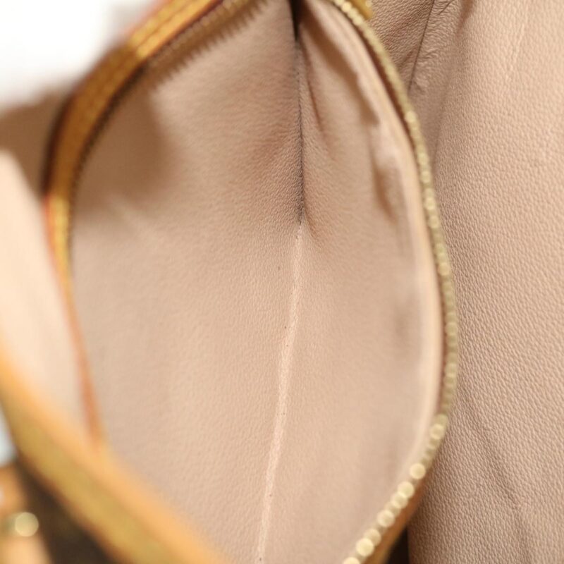 Louis Vuitton Bucket GM Shoulder Bag AWE - Image 23