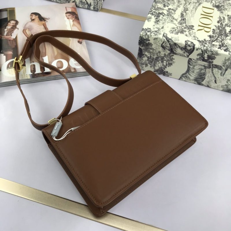 LW - Luxury Handbags DIR 087 - Image 8