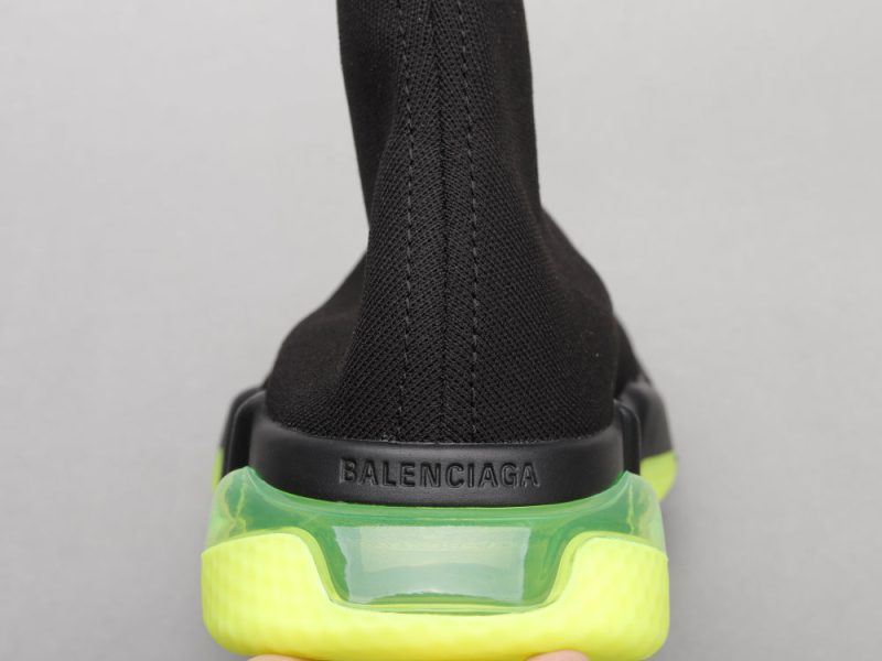 LW - Bla Socks Air Cushion Black Green Sneaker - Image 2