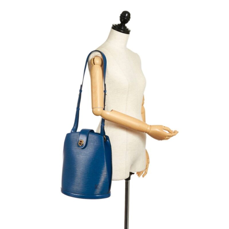 Louis Vuitton Epi Cluny One Shoulder Bag M52255 Toledo Blue Leather Ladies LOUIS VUITTON AWE - Image 8