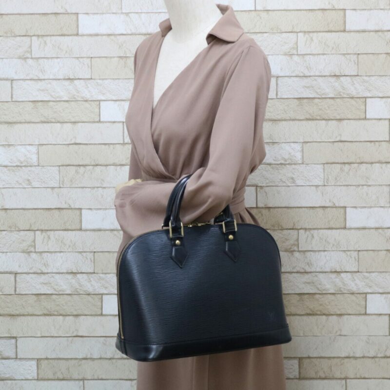 Louis Vuitton Handbag Epi Arma M52142 Black Noir Ladies Leather AWE - Image 2