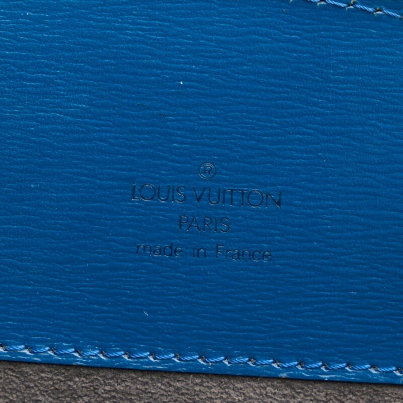 Louis Vuitton Epi Cluny One Shoulder Bag M52255 Toledo Blue Leather Ladies LOUIS VUITTON AWE - Image 6