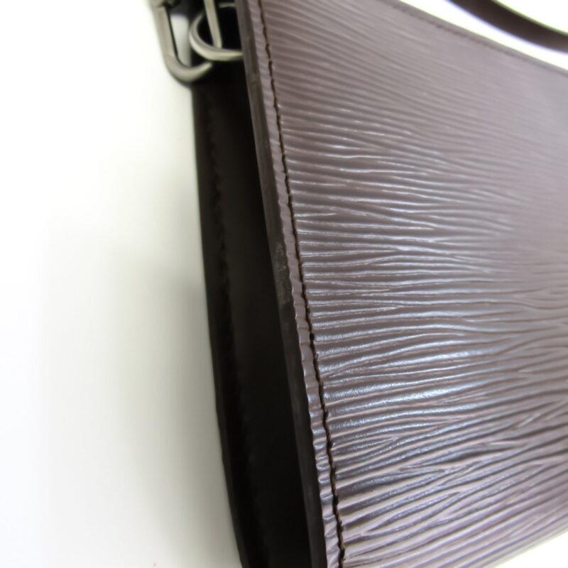 Louis Vuitton Epi Pochette Accessoires 24 M5294D Handbag Mocha AWE - Image 5