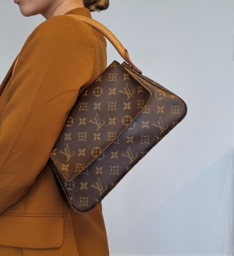 Louis Vuitton Mini Looping Monogram AWE