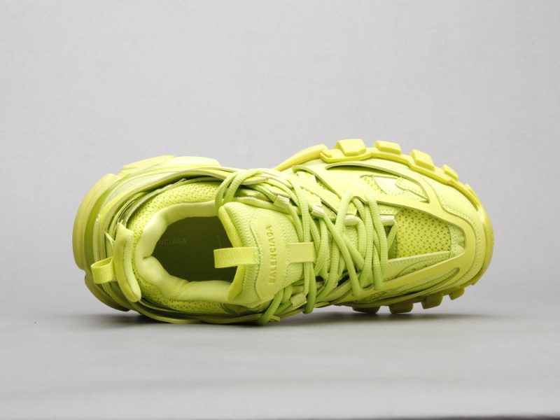 LW - Bla Track FluoresLWnt Yellow Sneaker - Image 6