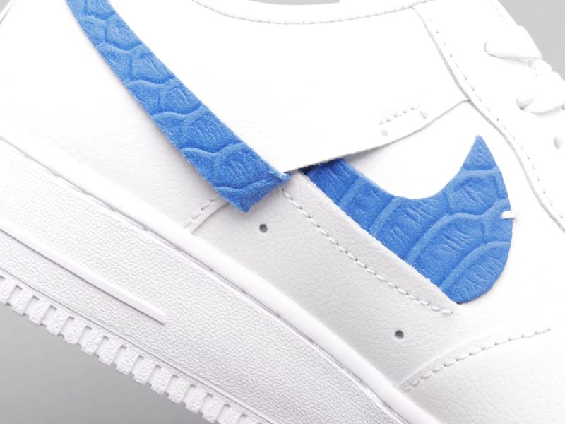 LW - AF1 White red blue snake pattern - Image 9