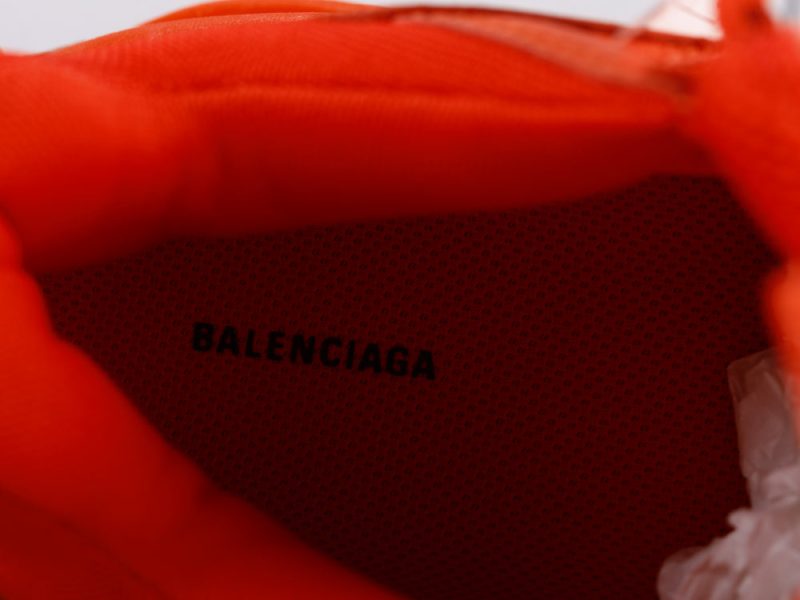 LW - Bla 19SS Air Red Sneaker - Image 4
