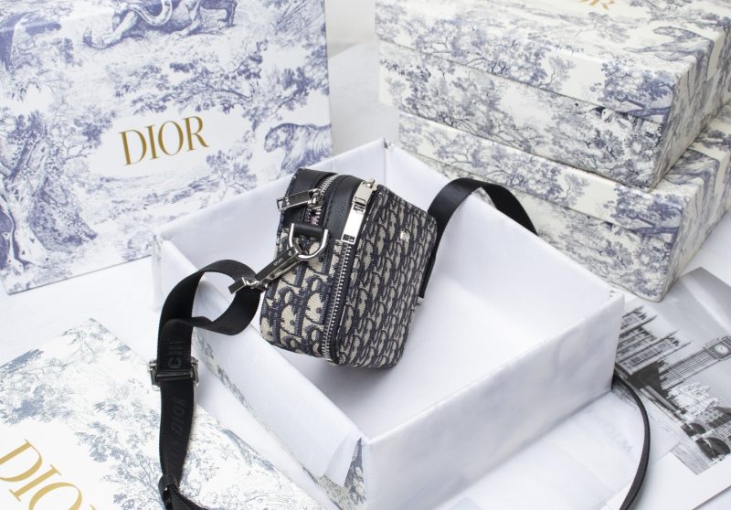 LW - Luxury Handbags DIR 096 - Image 9