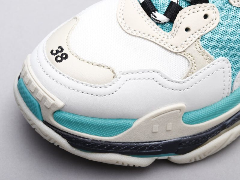 LW - Bla Triple S Tiffany Green Sneaker - Image 9