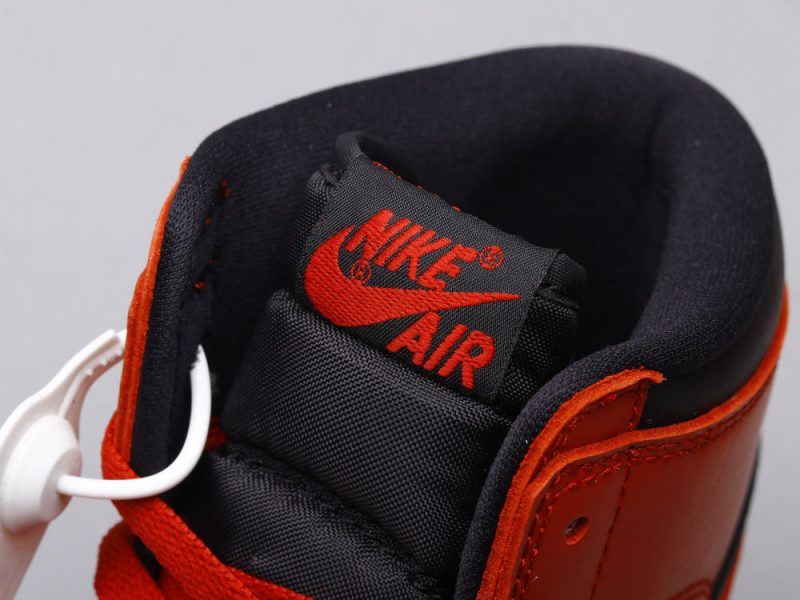 LW - AJ1 Invert black and red - Image 9