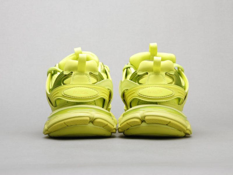 LW - Bla Track FluoresLWnt Yellow Sneaker - Image 4