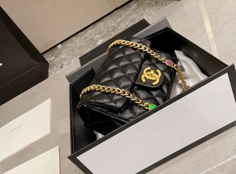 LW - Luxury Handbags CHL 051
