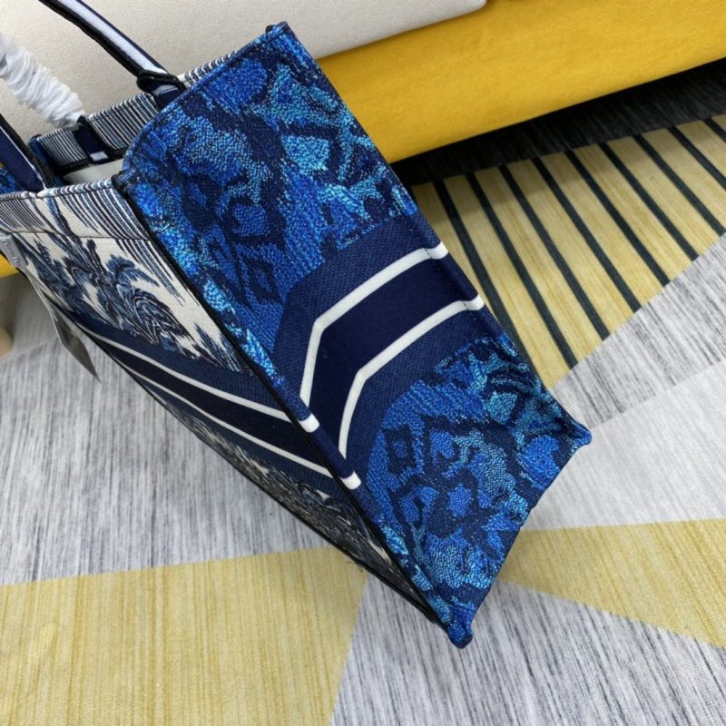 LW - Luxury Handbags DIR 064 - Image 5