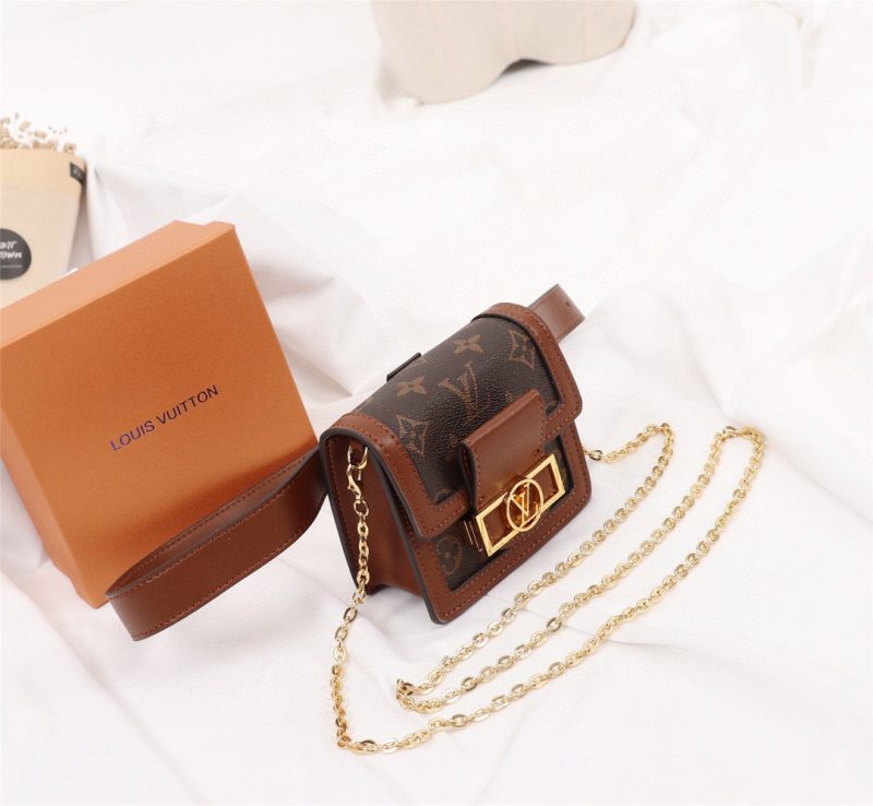 LW - Luxury Handbags LUV 047