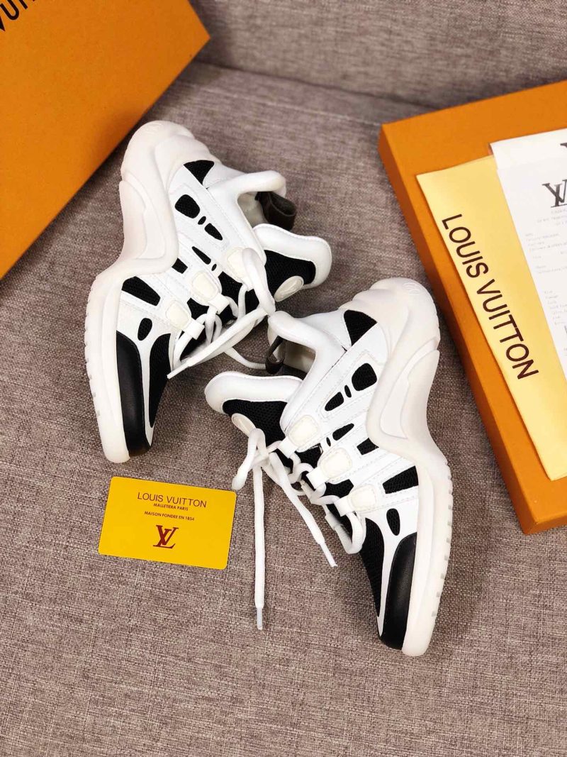LW - LUV Archlight Black White Sneaker - Image 2