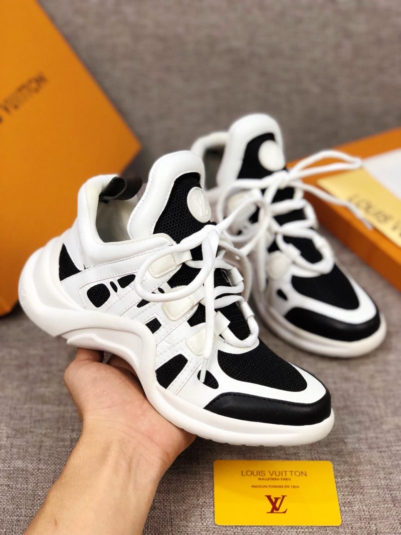 LW - LUV Archlight Black White Sneaker - Image 3