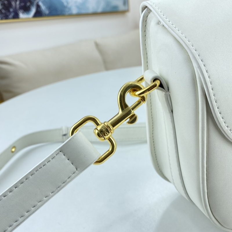 LW - Luxury Handbags DIR 074 - Image 4