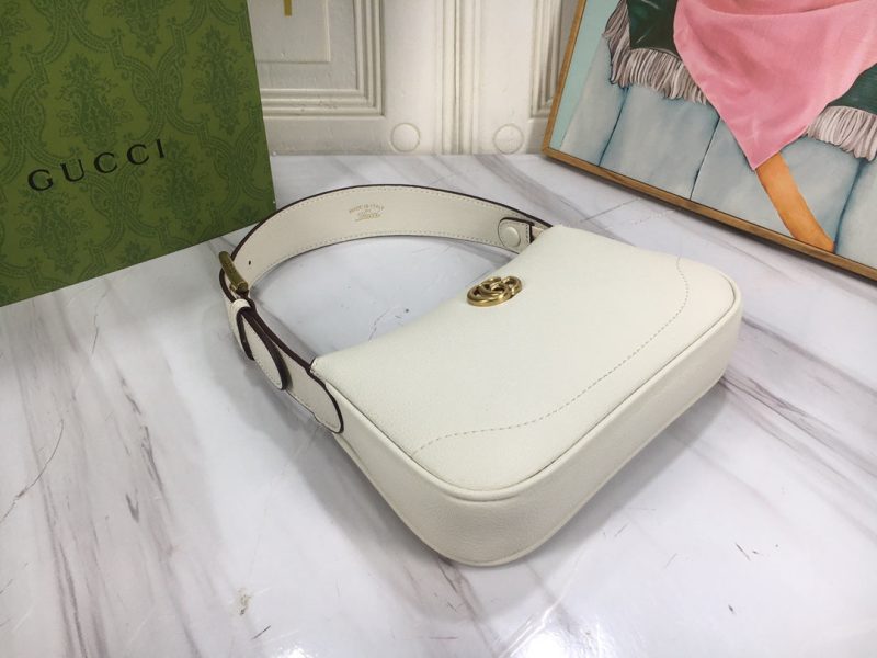 LW - Luxury GCI 575 - Image 3