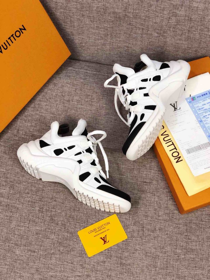 LW - LUV Archlight Black White Sneaker - Image 8