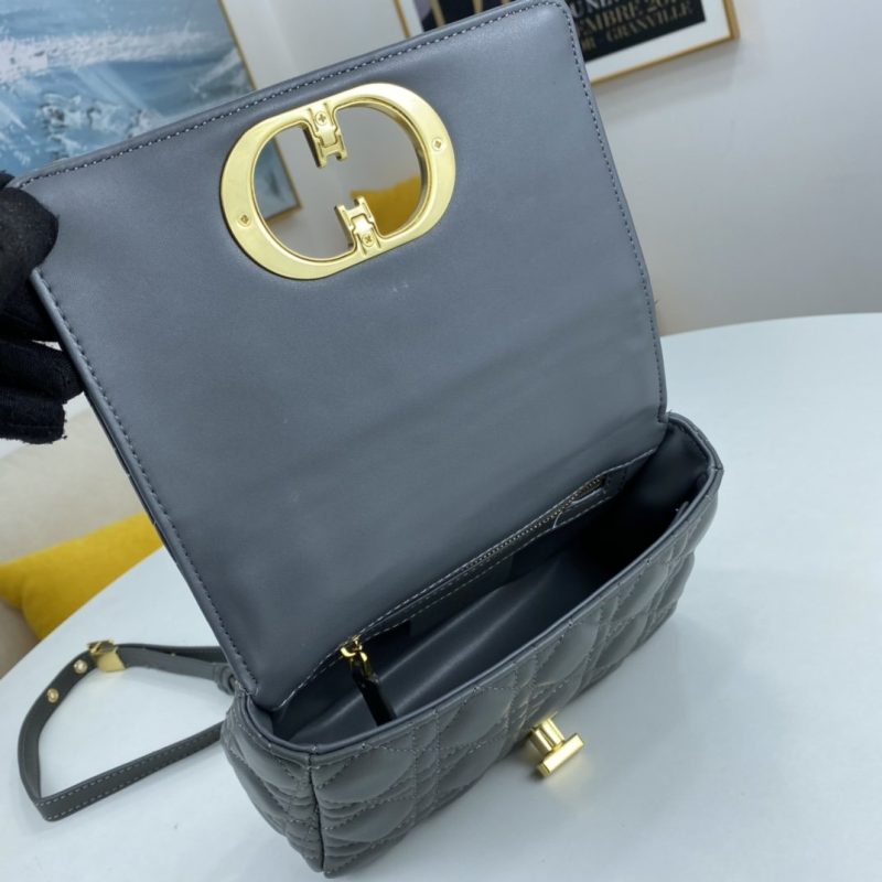 LW - Luxury Handbags DIR 071 - Image 5