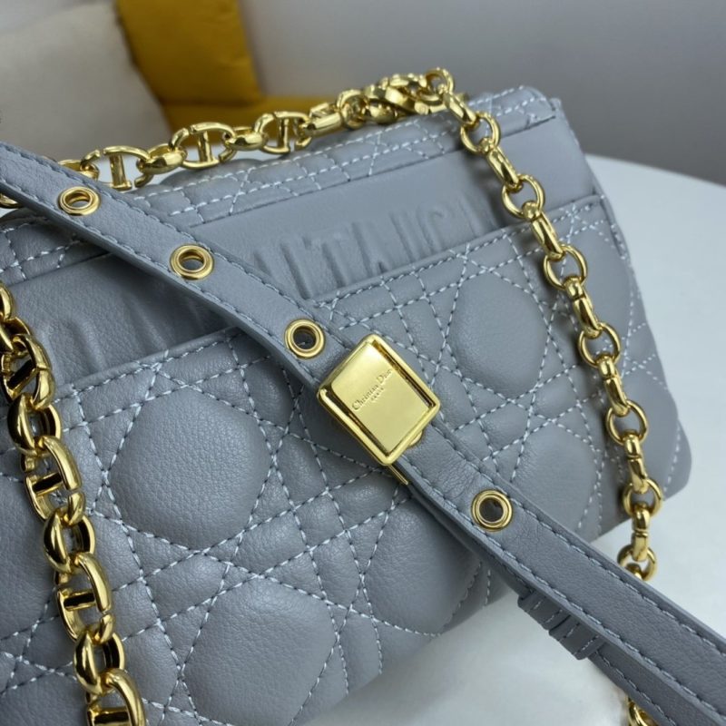 LW - Luxury Handbags DIR 066 - Image 6