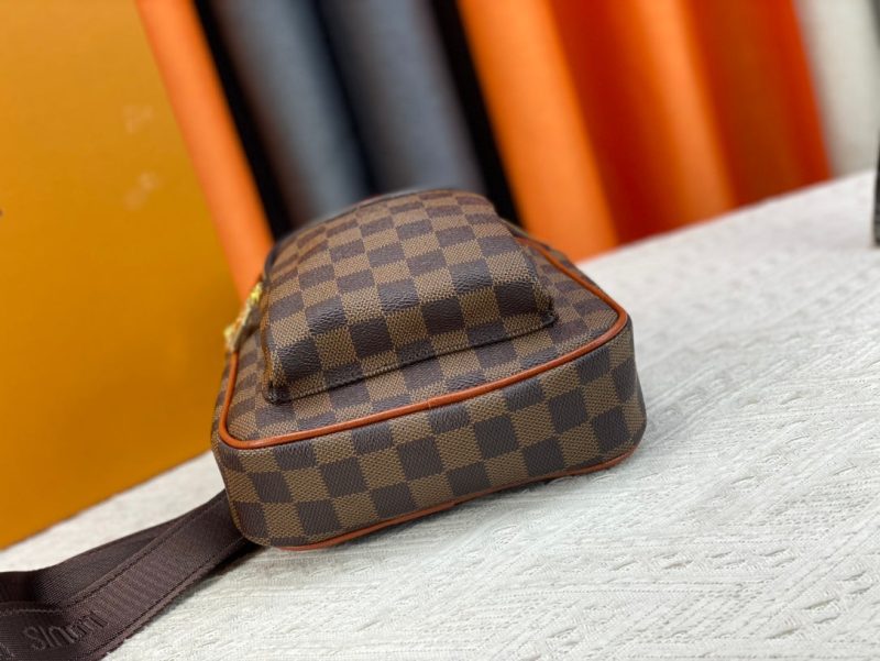 LW - Luxury Bags LUV 892 - Image 4