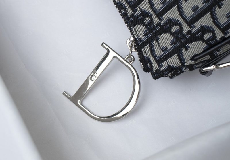 LW - Luxury Handbags DIR 111 - Image 2