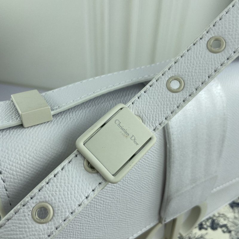 LW - Luxury Handbags DIR 094 - Image 6