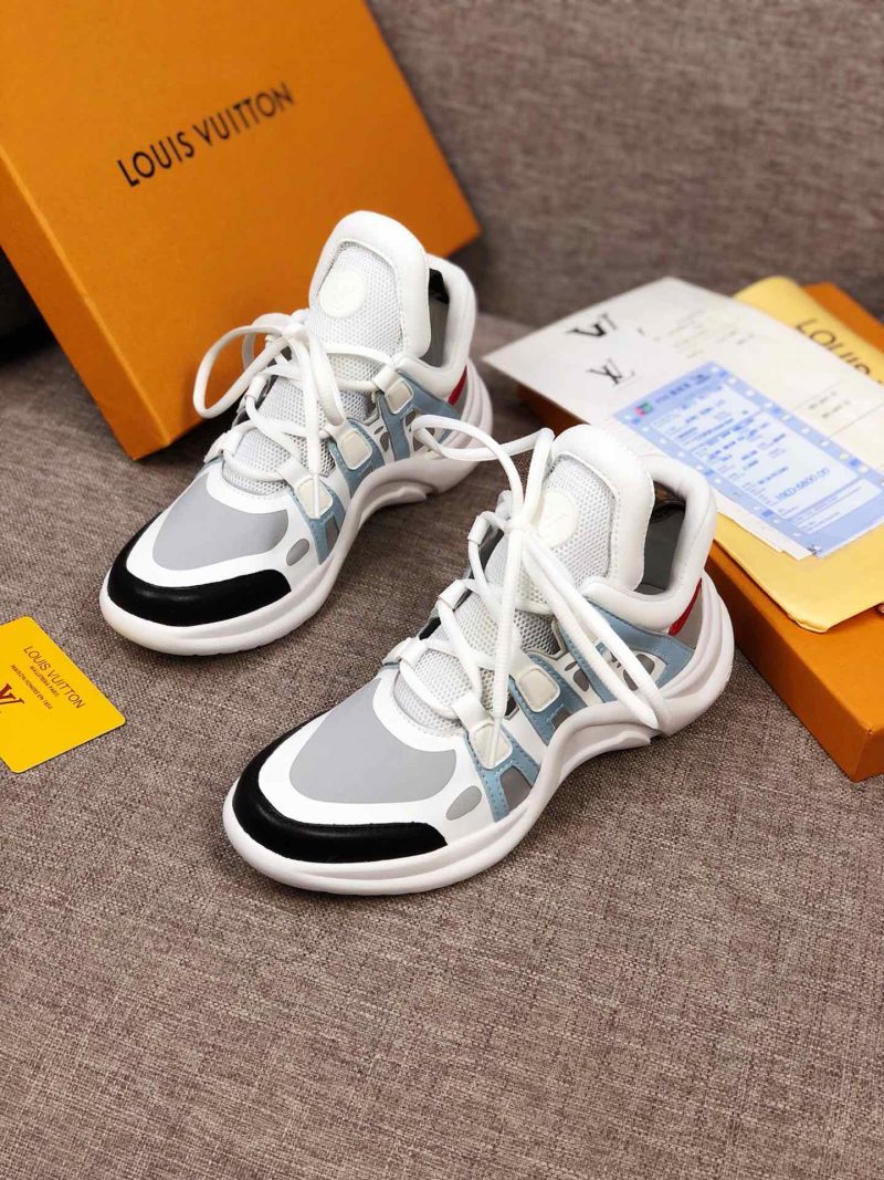 LW - LUV Archlight White Black Sneaker - Image 3