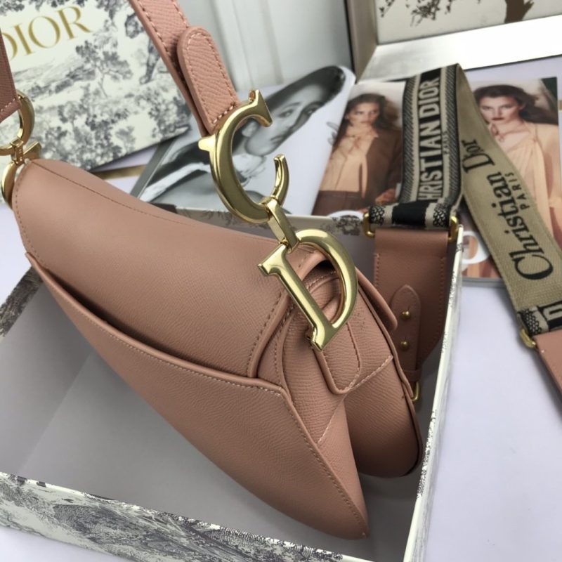 LW - Luxury Handbags DIR 107 - Image 5
