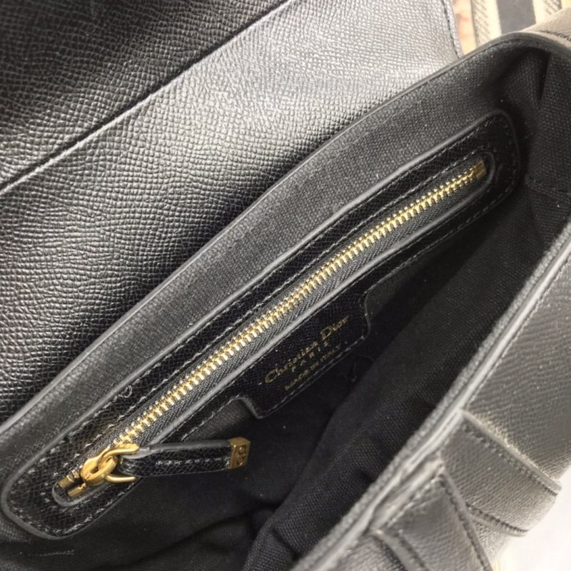LW - Luxury Handbags DIR 106 - Image 6