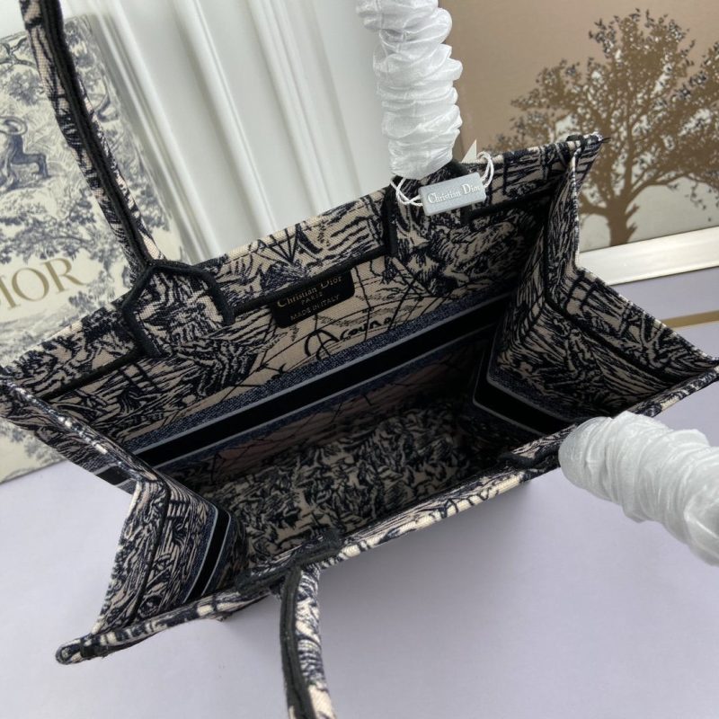 LW - Luxury Handbags DIR 116 - Image 5