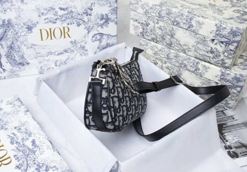 LW - Luxury Handbags DIR 111 - Image 7