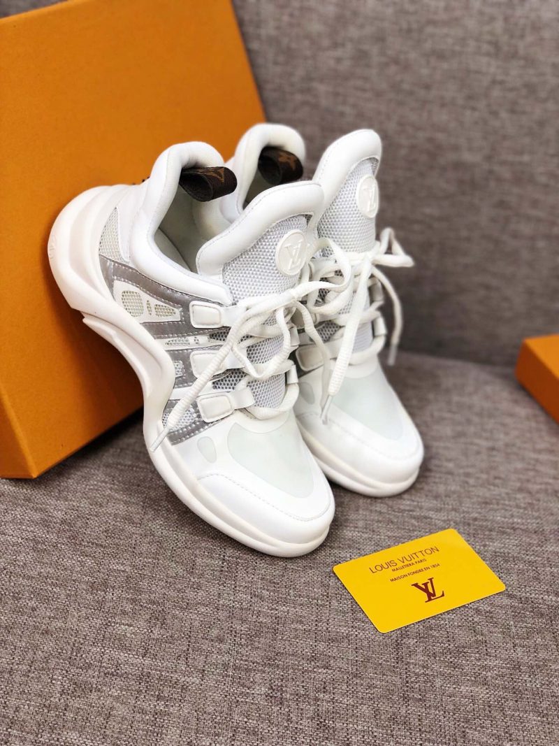 LW - LUV Archlight White Sneaker - Image 3