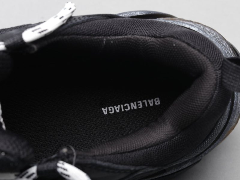 LW - Bla Triple S Air Cushion Black Sneaker - Image 5