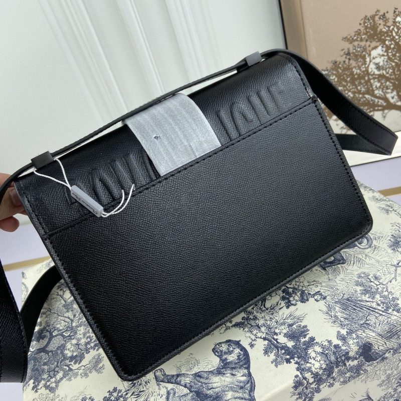 LW - Luxury Handbags DIR 093 - Image 5