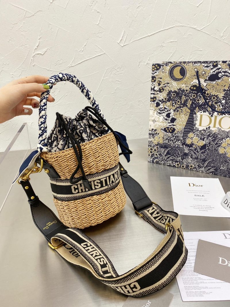 LW - Luxury Handbags DIR 209 - Image 3