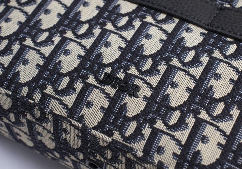 LW - Luxury Handbags DIR 102 - Image 4