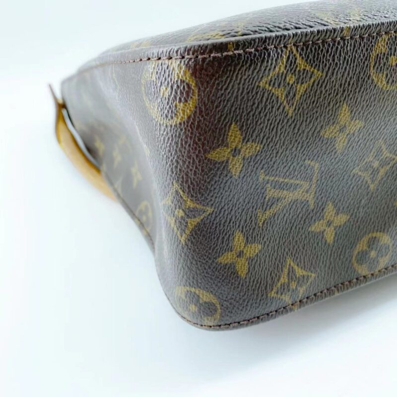 Louis Vuitton Looping GM TWS AWE - Image 7