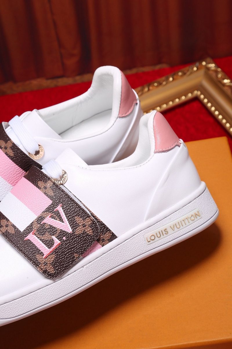 LW - LUV Font Row Pink Sneaker - Image 5