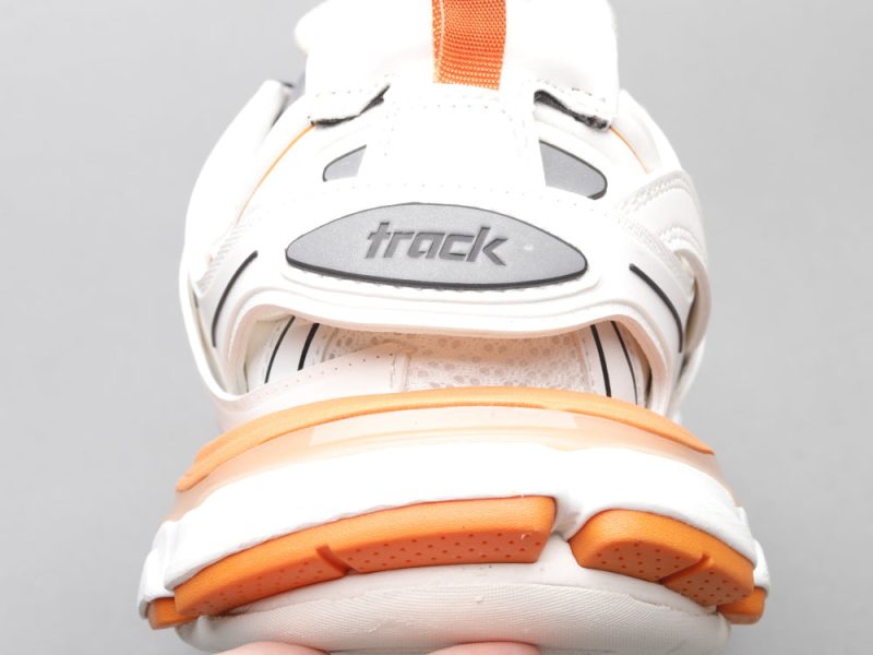 LW - Bla Track Orange White Sneaker - Image 8