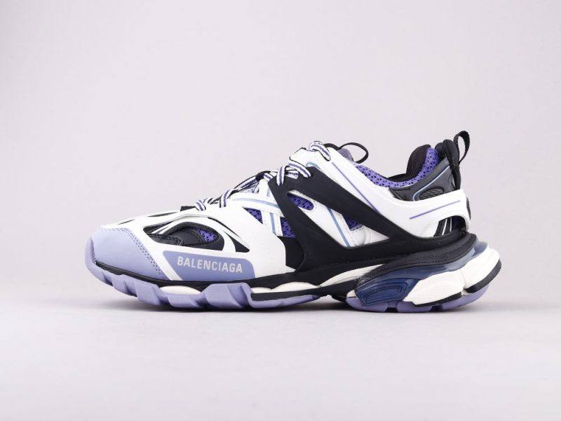 LW - Bla Track Three Generations Sneaker - Image 4