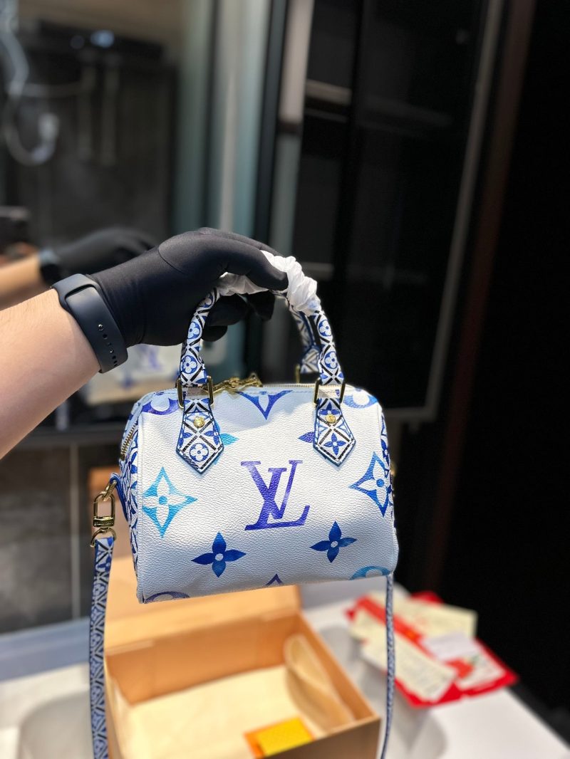 LW - Luxury Bags LUV 899 - Image 3